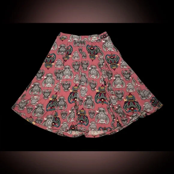 LulaRoe: Skeleton Key Pattern Swing Skirt - Picture 6 of 17